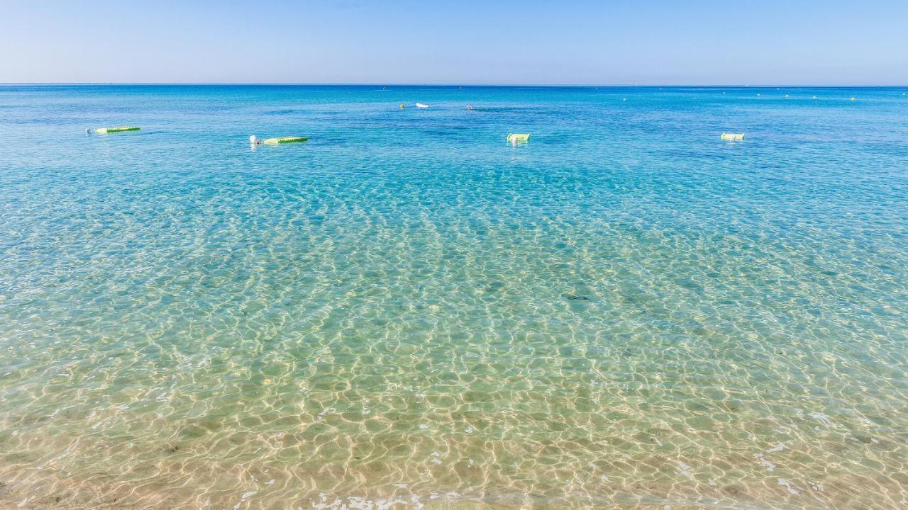 Hotel Beach Salento Marina Di Pescoluse Εξωτερικό φωτογραφία